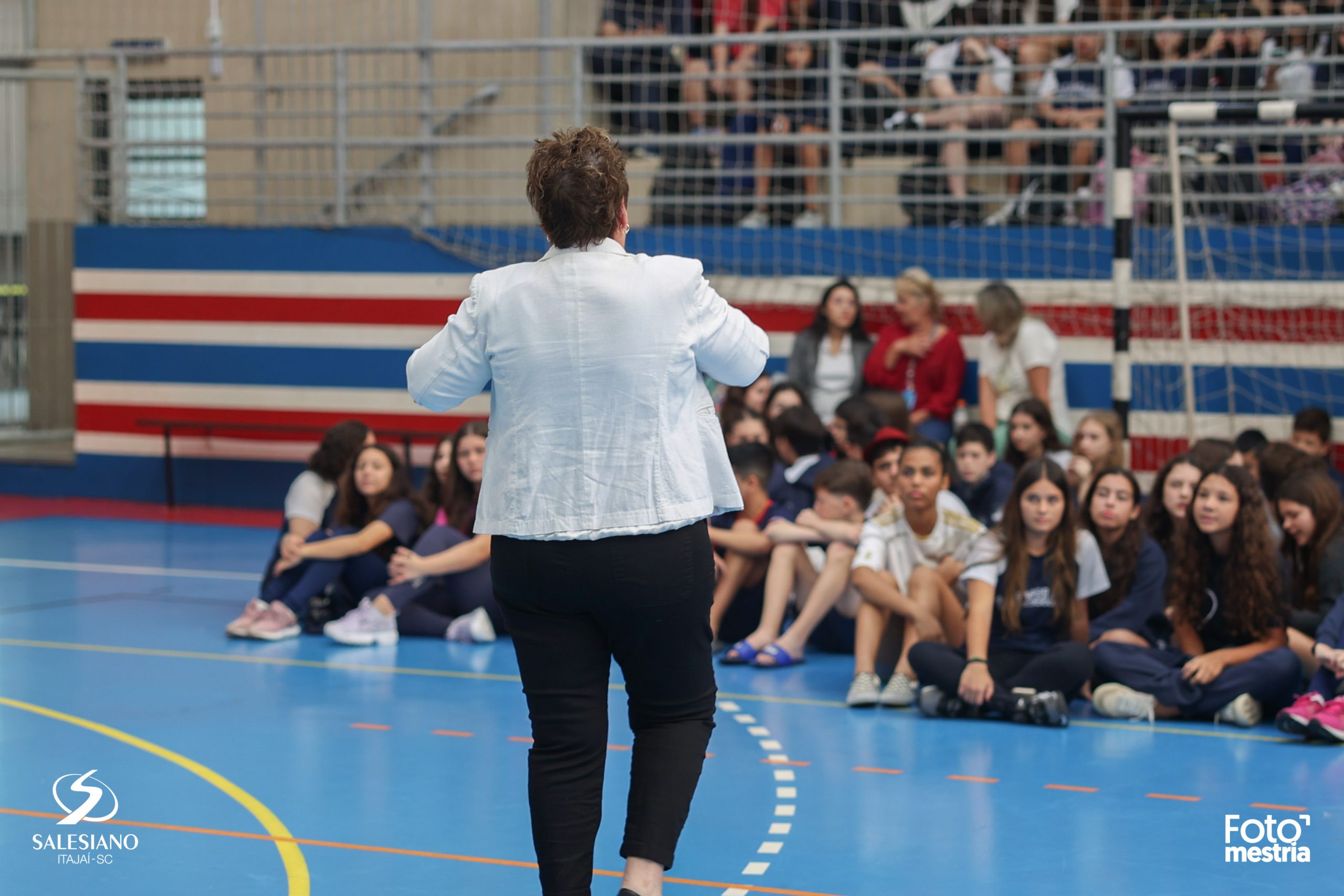 Aniversário da Diretora Veronica