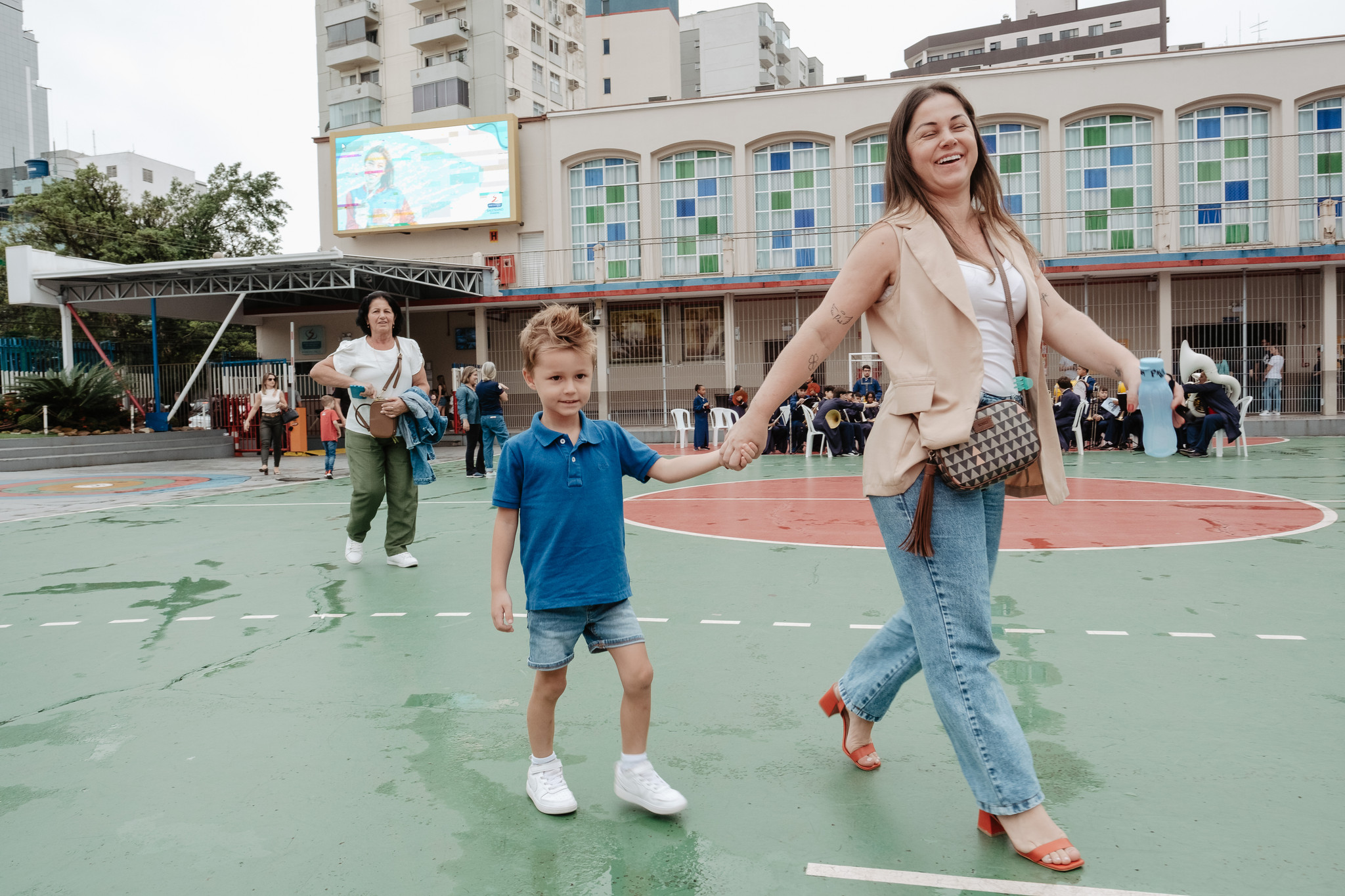 Dia das Mães (Sábado 04/05)