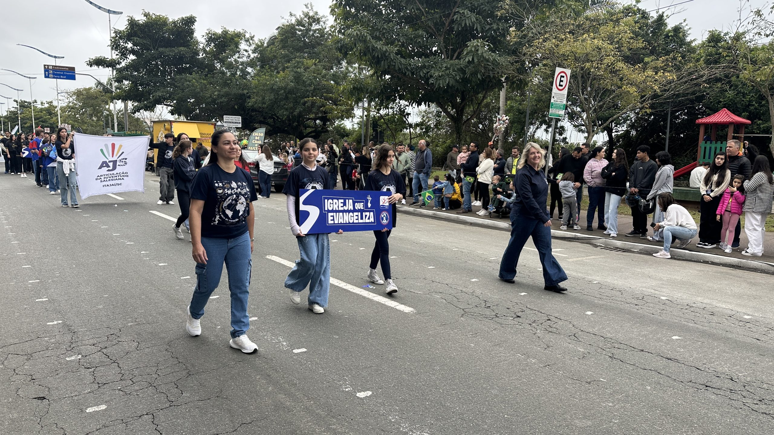 Desfile Cívico
